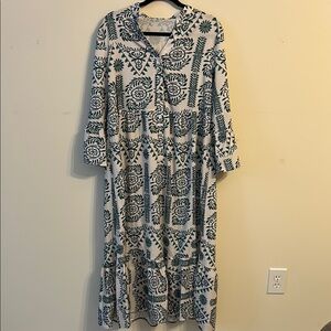 SHEIN Cream and Green Patterned Maxi Dress